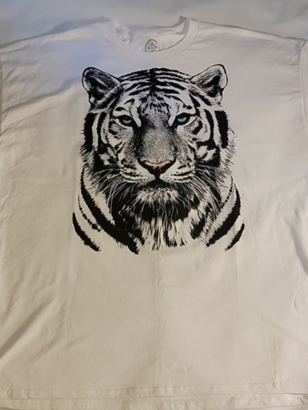 DOM White Tiger Graphic Tee Men's 3XL White Blue Eyes Animal Print